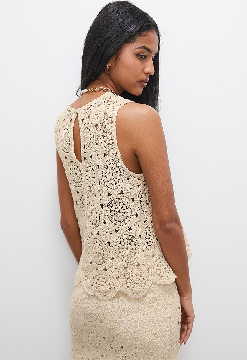 Superbalist - Crochet sleeveless cami - sand