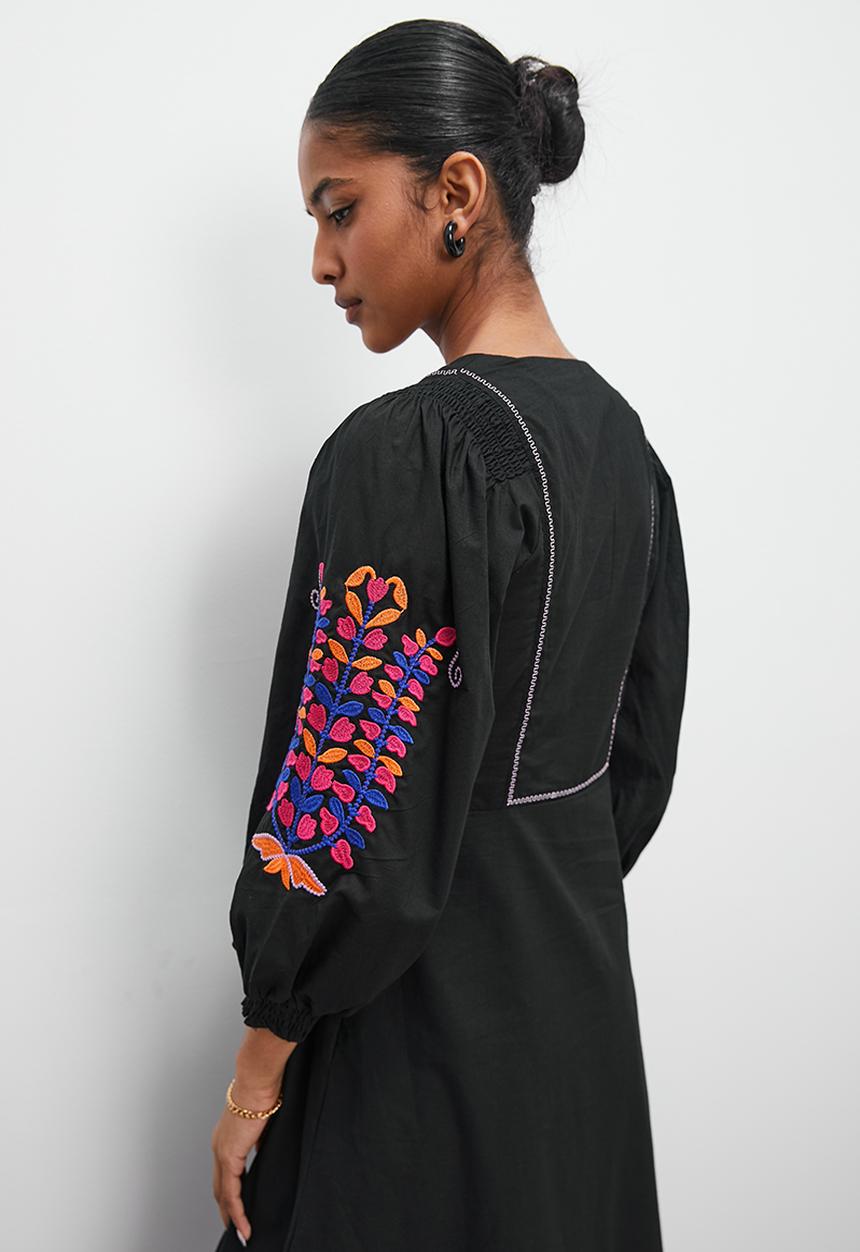 Superbalist - Anglaise babydoll dress - black & pink