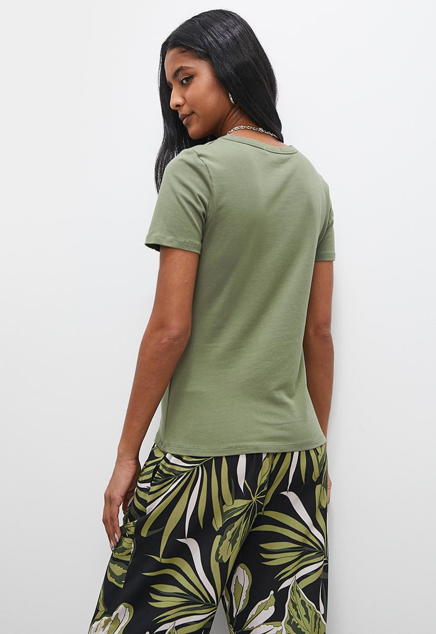 Superbalist - Basic crew fitted tee - pesto