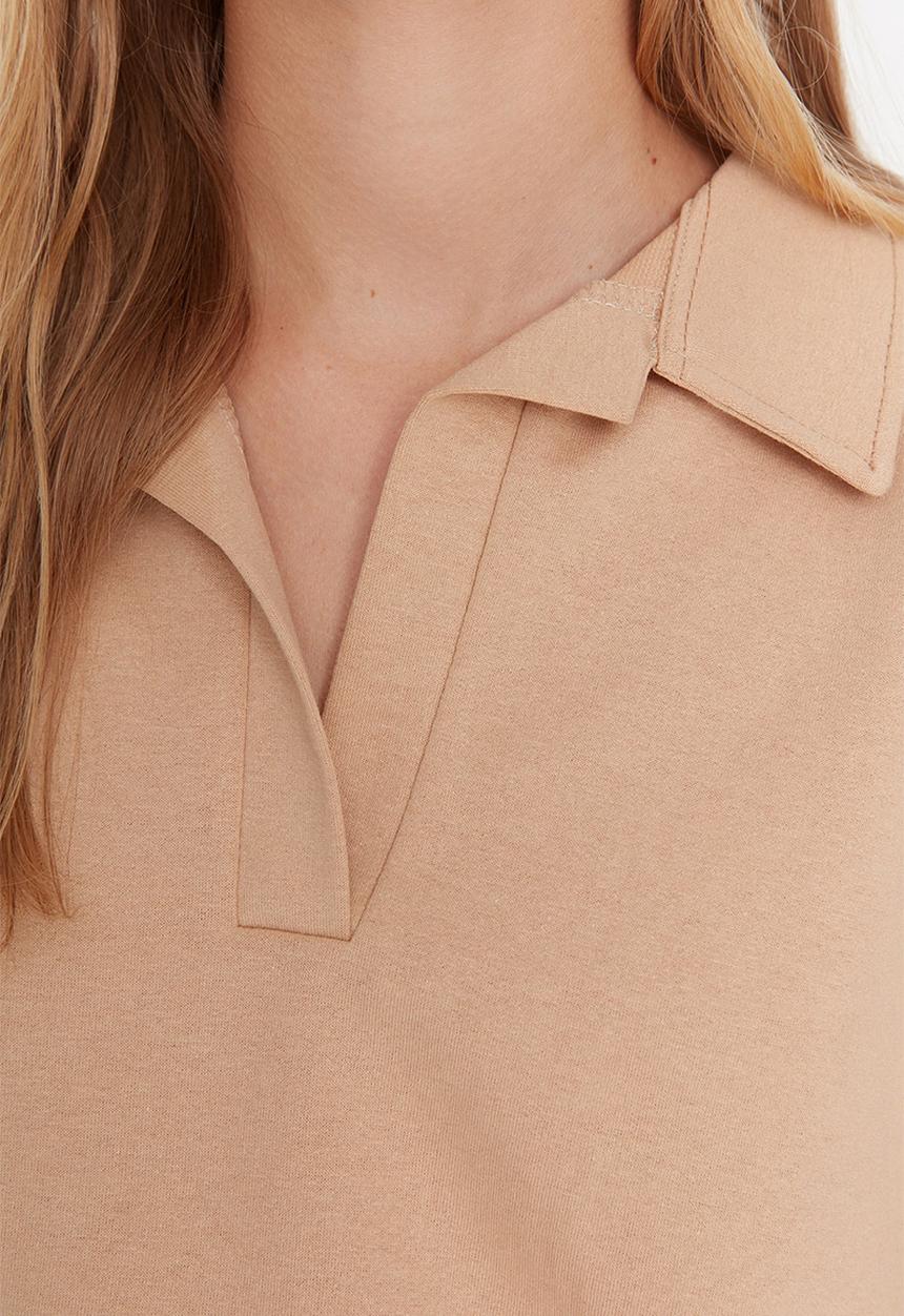 Trendyol - V-neck sweatshirt - beige