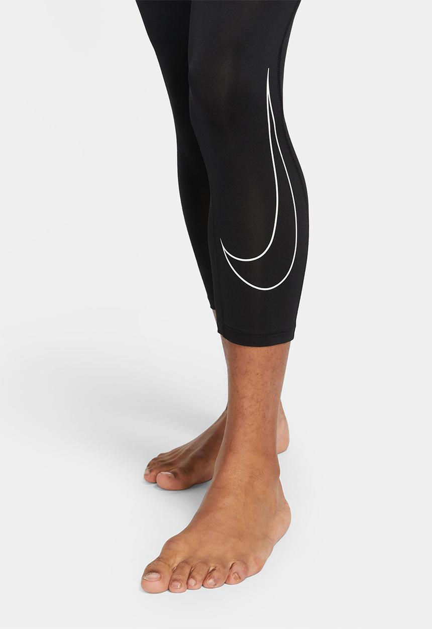 Nike - Nike Pro Dri-FIT  3/4 Tights. black/white