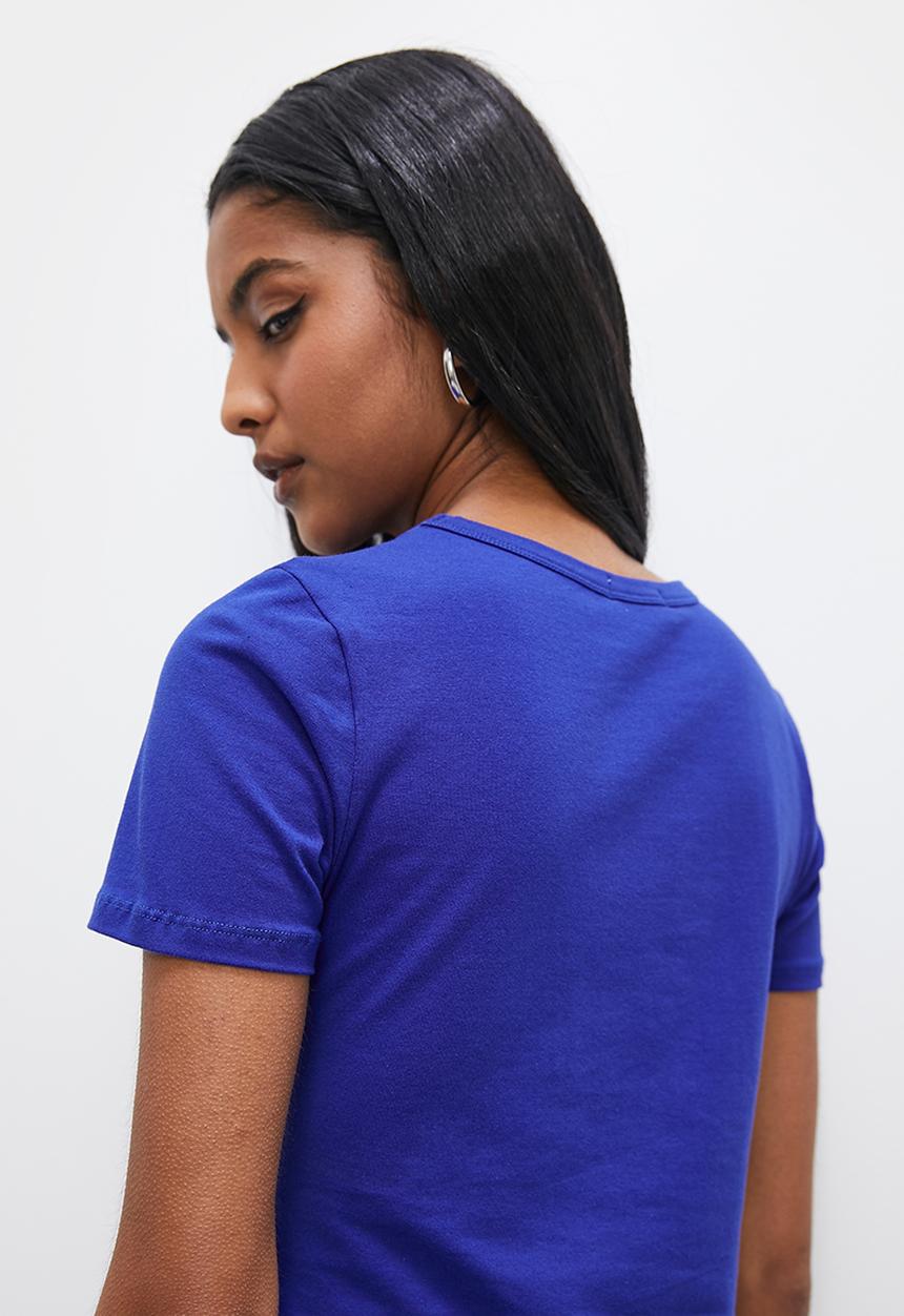 Superbalist - Basic crew fitted tee - dazzling blue