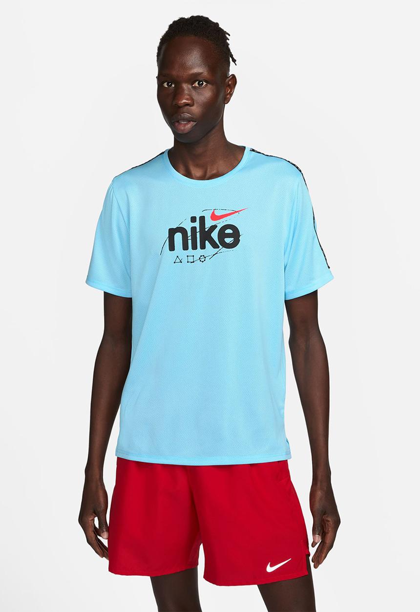 Nike - Dri-FIT Miler D.Y.E. running tee - blue chill/lt crimson