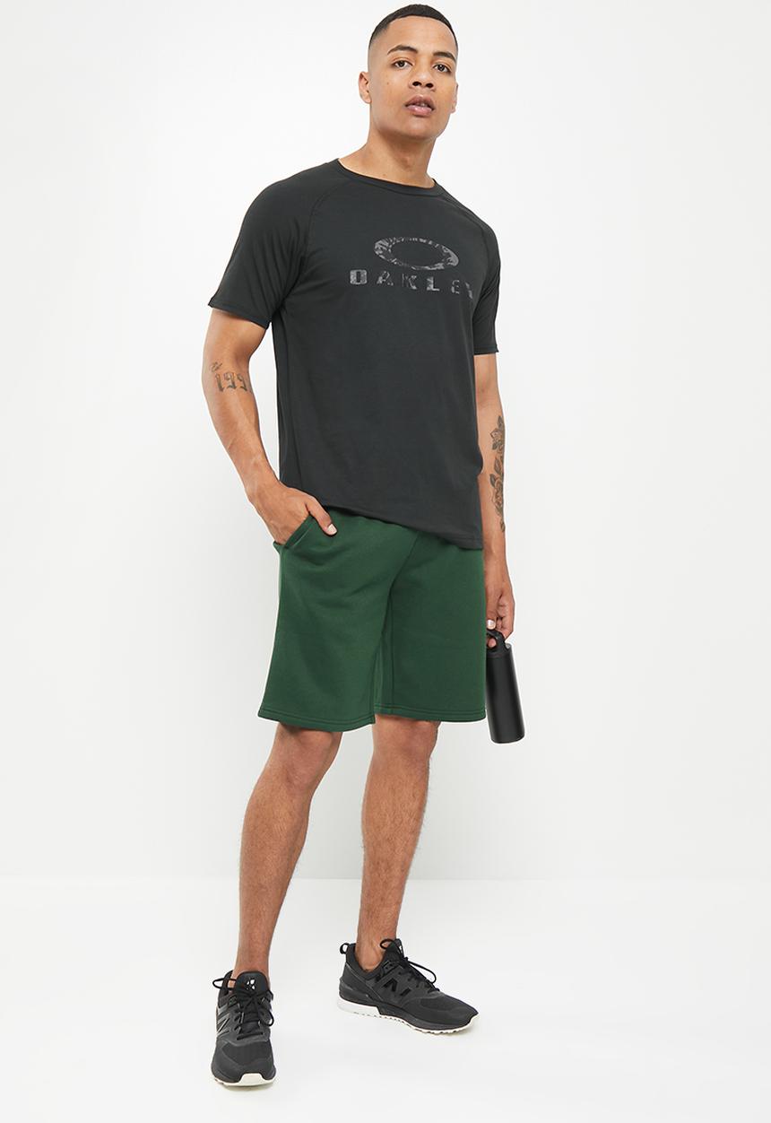Oakley - Relax short - hunter green