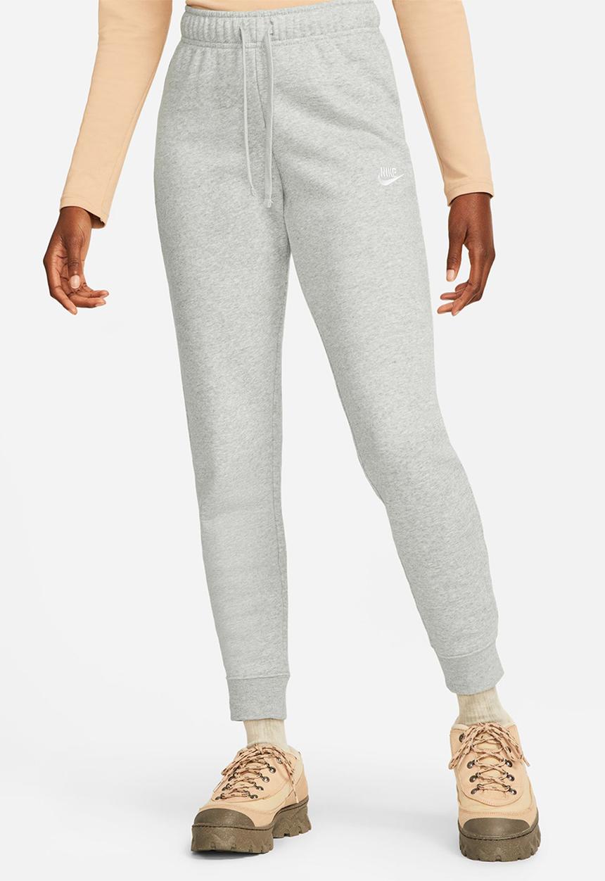 Nike - NSW Club Fleece Mid-Rise Slim Joggers