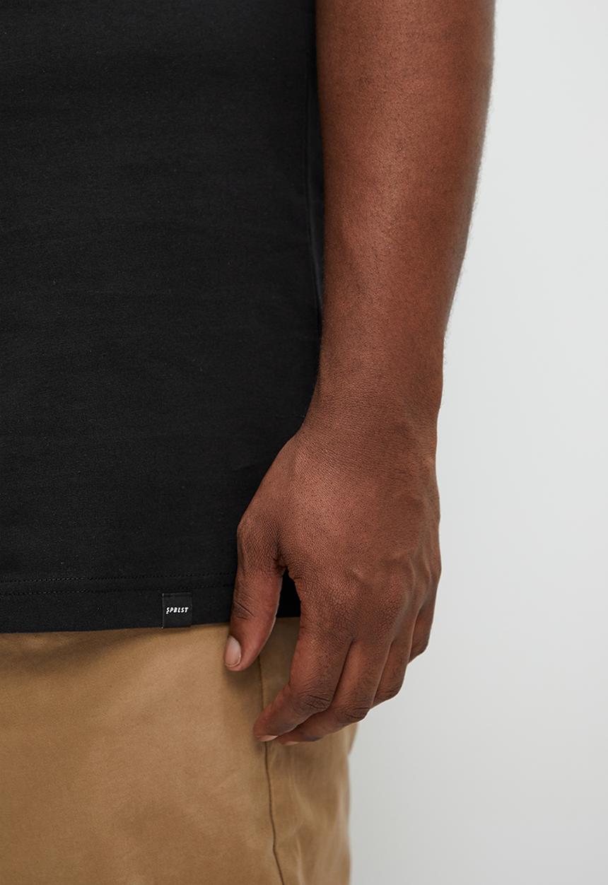 Superbalist - Relaxed fit organic crew neck - black