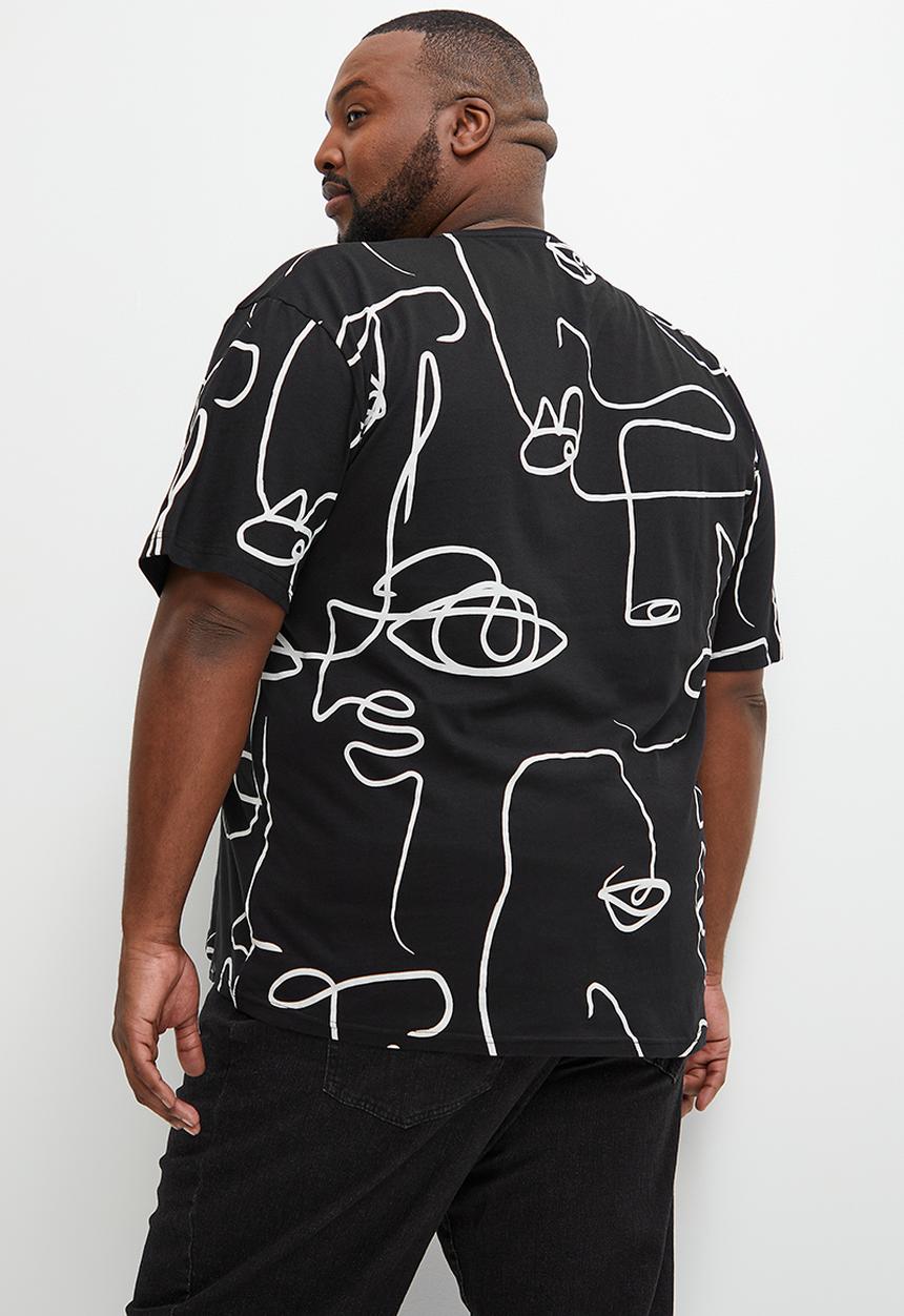 Superbalist - Aop plus abstract regular crew neck - black