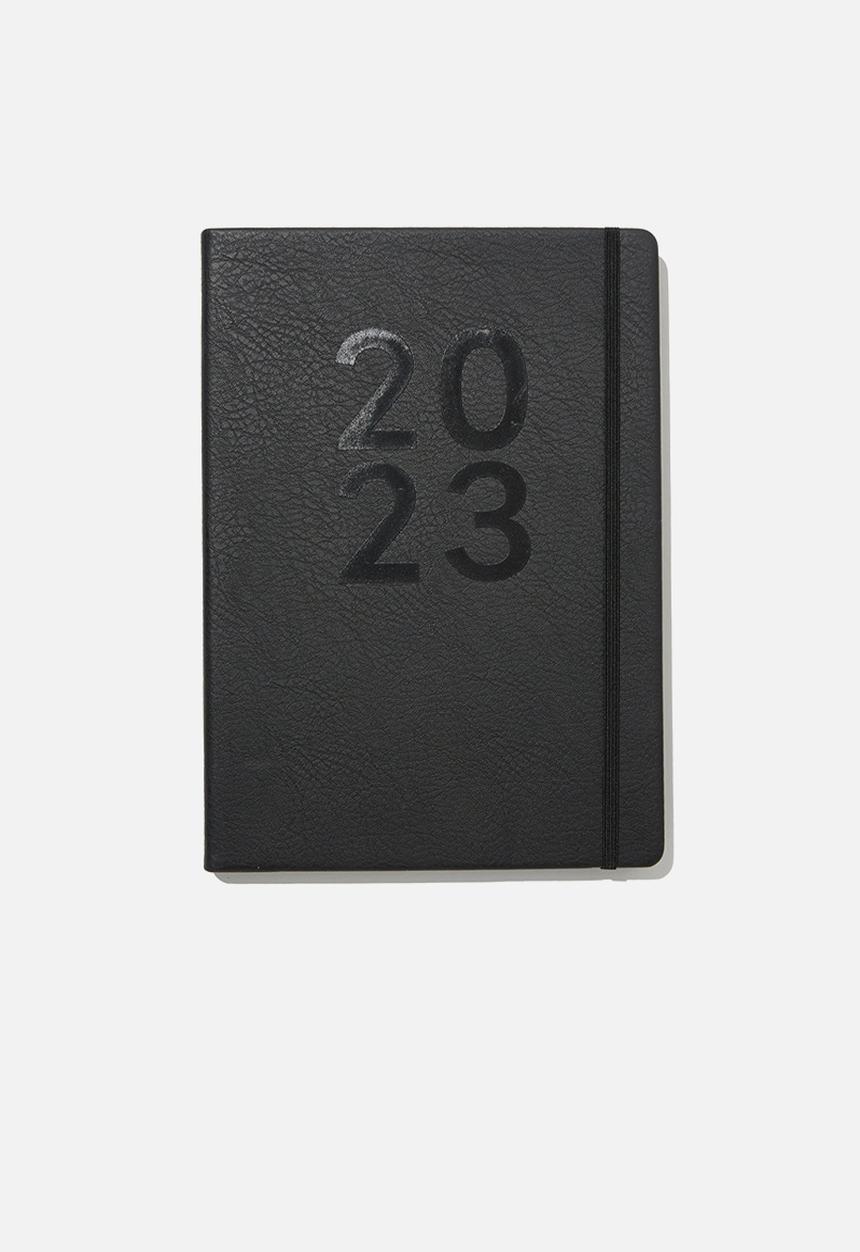 Typo - 2023 a4 weekly buffalo diary - jet black