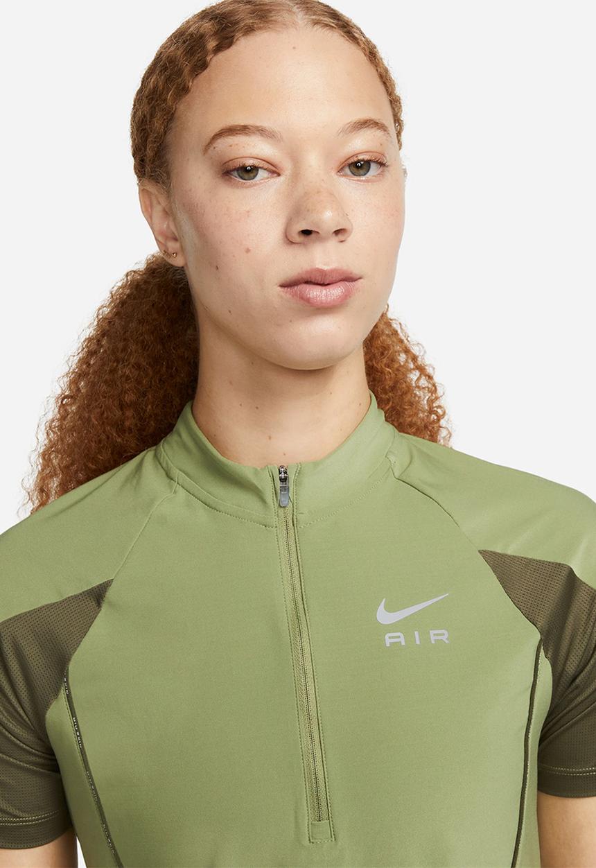 Nike - W nk df air ss hz top - alligator, medium olive & reflective silver