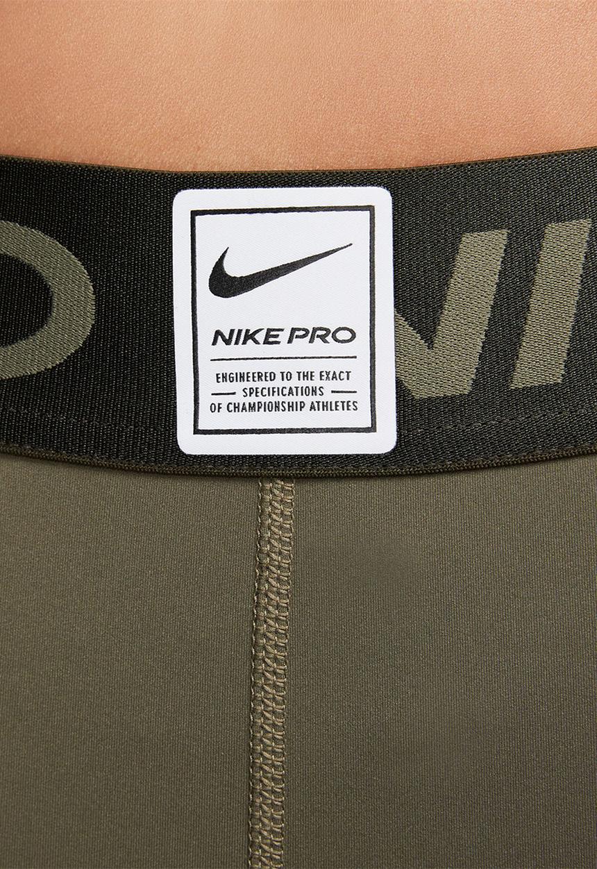 Nike - W np df mr 3in grx short - medium olive/sequoia/white