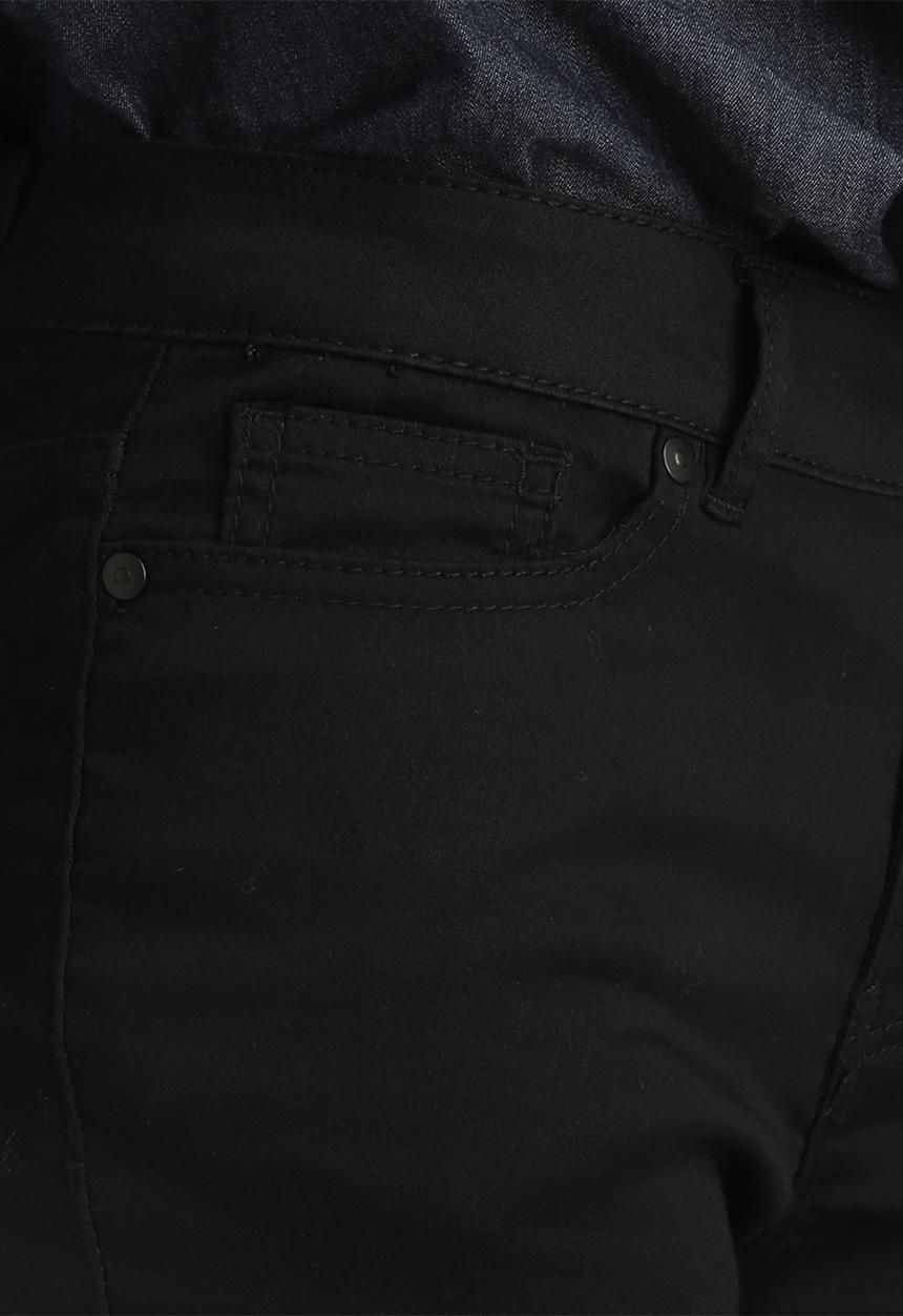 Vero Moda - Sally Super Slim Flared Jeans