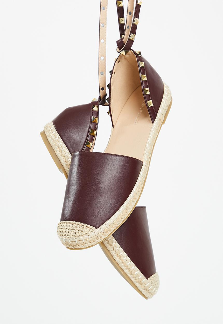 Superbalist - Closed toe espadrille - burgundy 