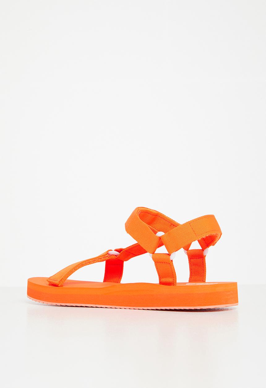 FILA - Venus 2.0 mono - oriole & white