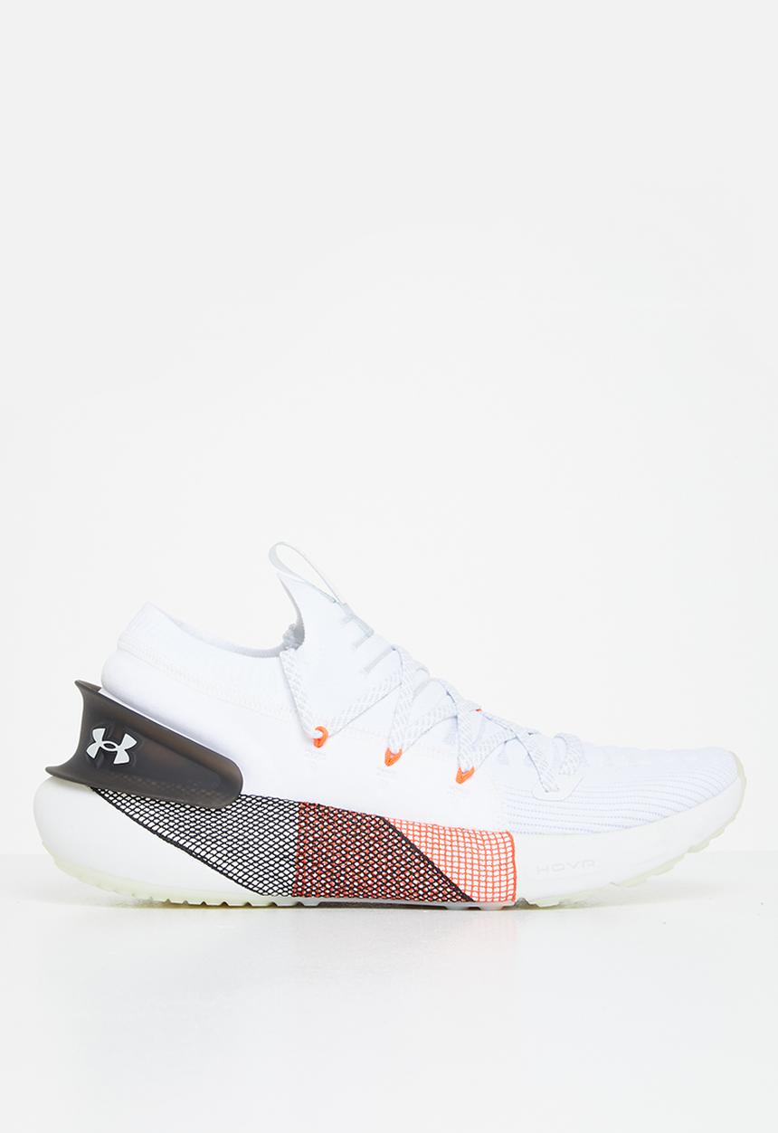 Under Armour - UA Hovr Phantom 3 Launch