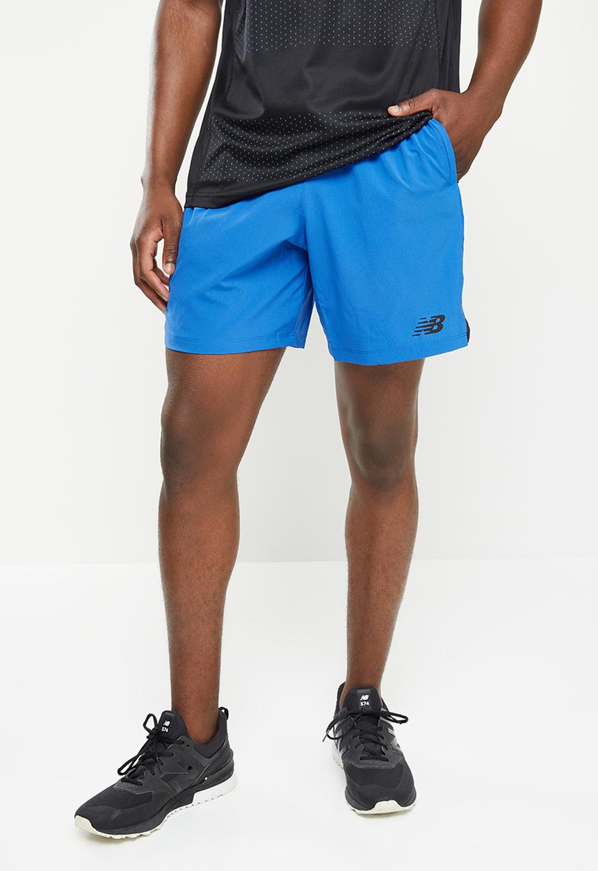 New Balance  - Tenacity 7in woven short graphic - blue
