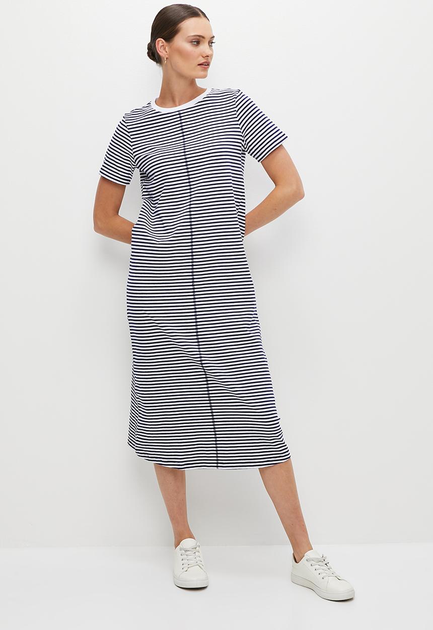 edit - Stripe tee dress - navy stripe