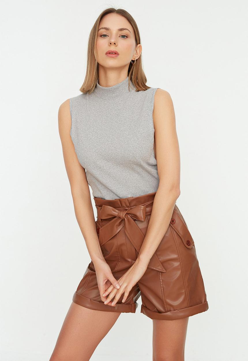 Trendyol - High neck open side top - grey
