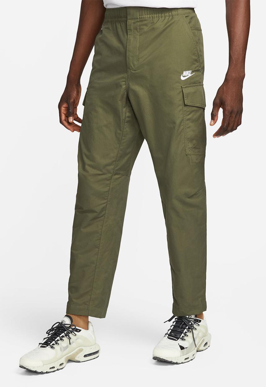 Nike - M Nike club woven unlined utility pant - medium olive & white