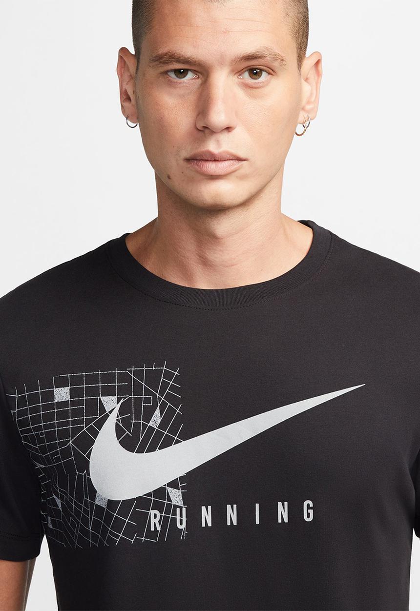 Nike - M Nike df tee run division dfc short sleeve - black