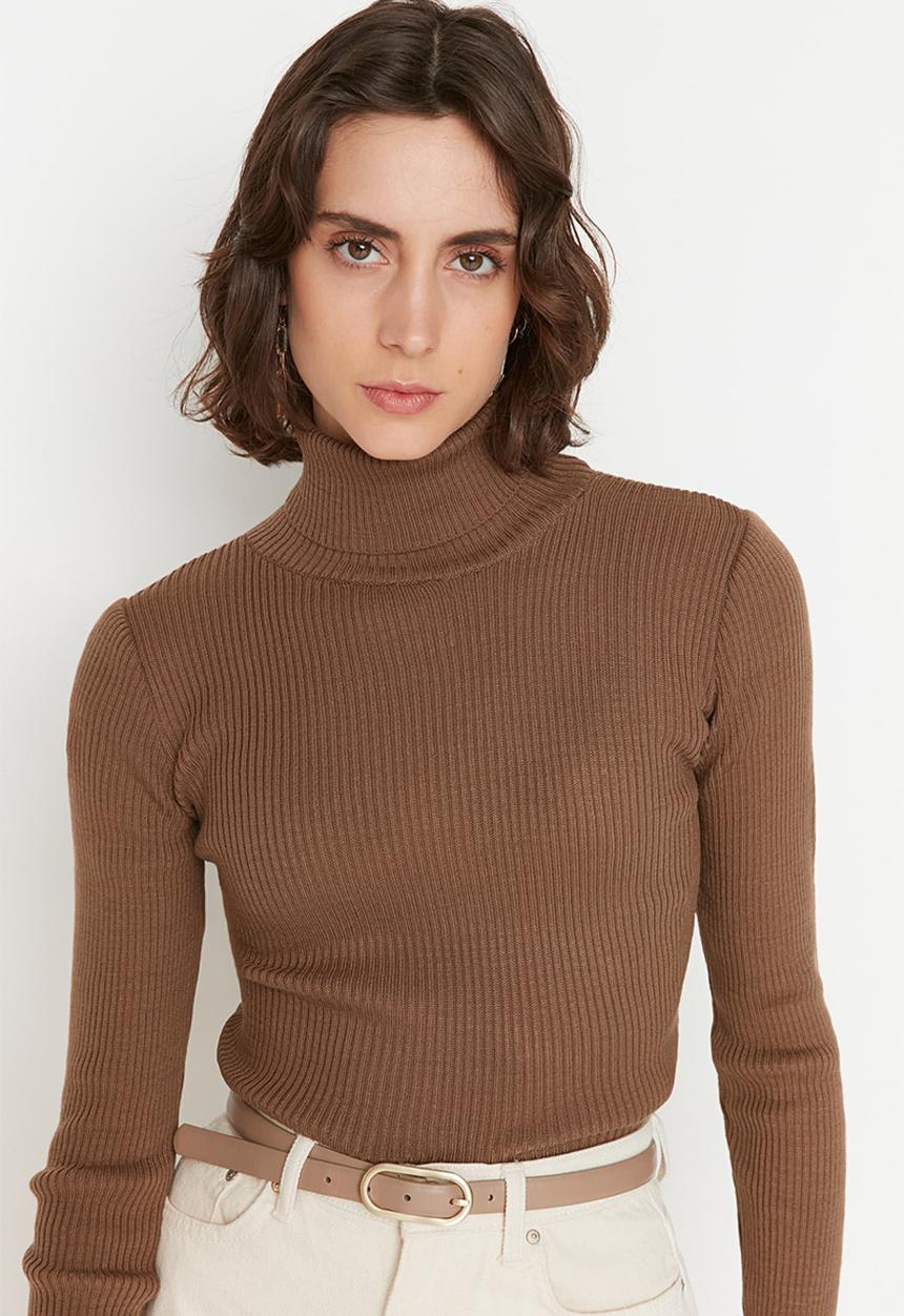 Trendyol - Turtleneck knit sweater - brown