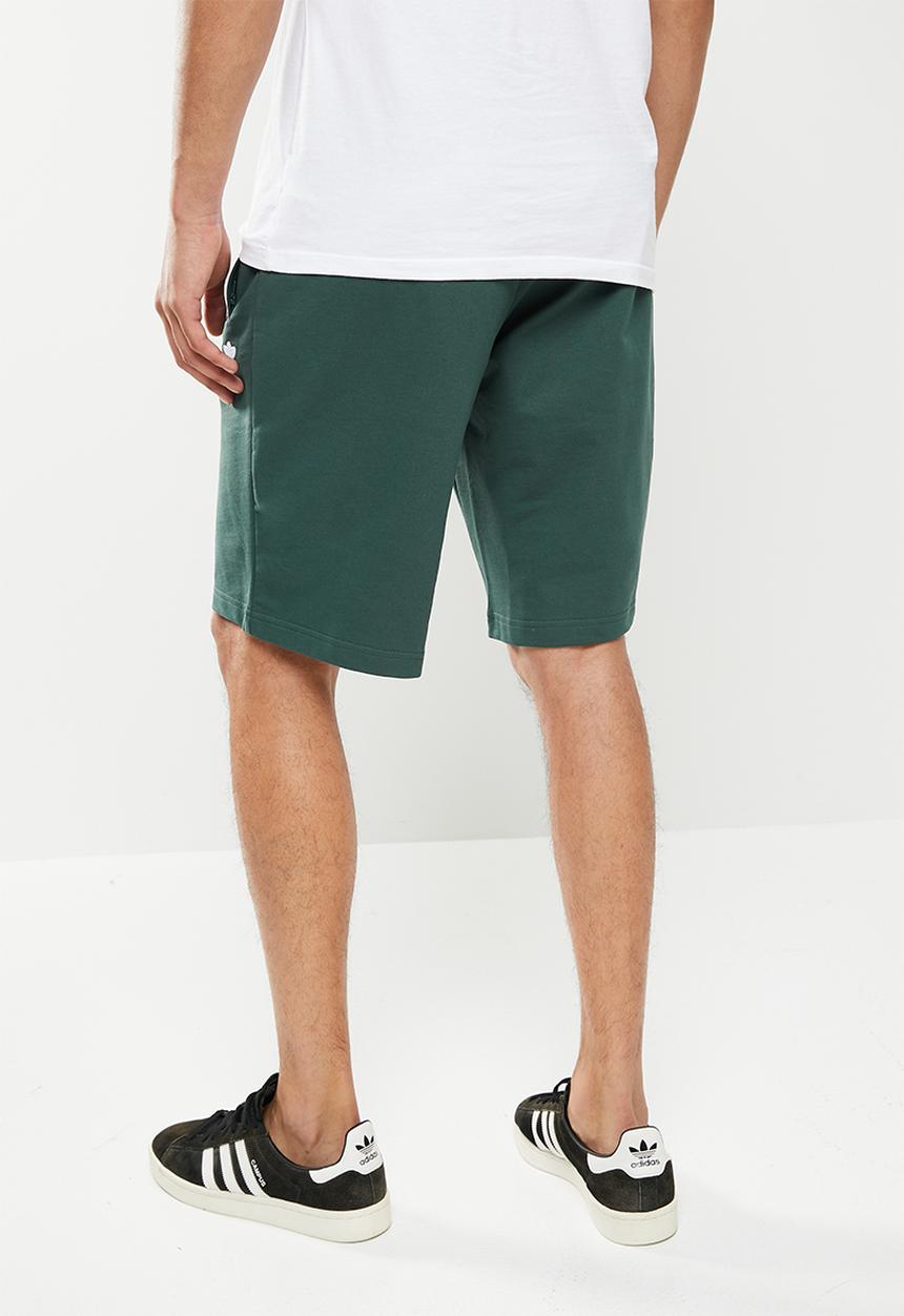 adidas Originals - Essential short m - mineral green