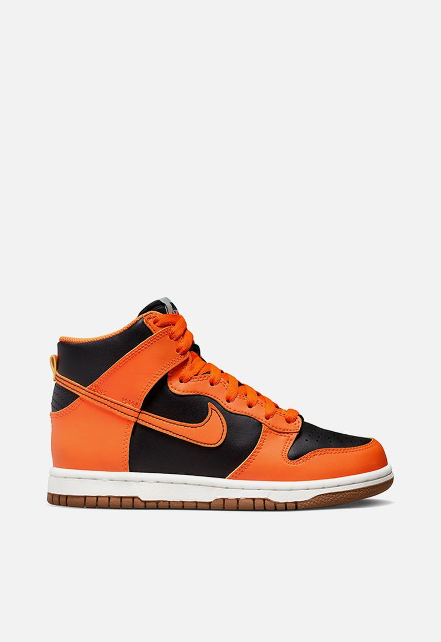 Nike - Nike dunk high - black & safety orange-yellow strike