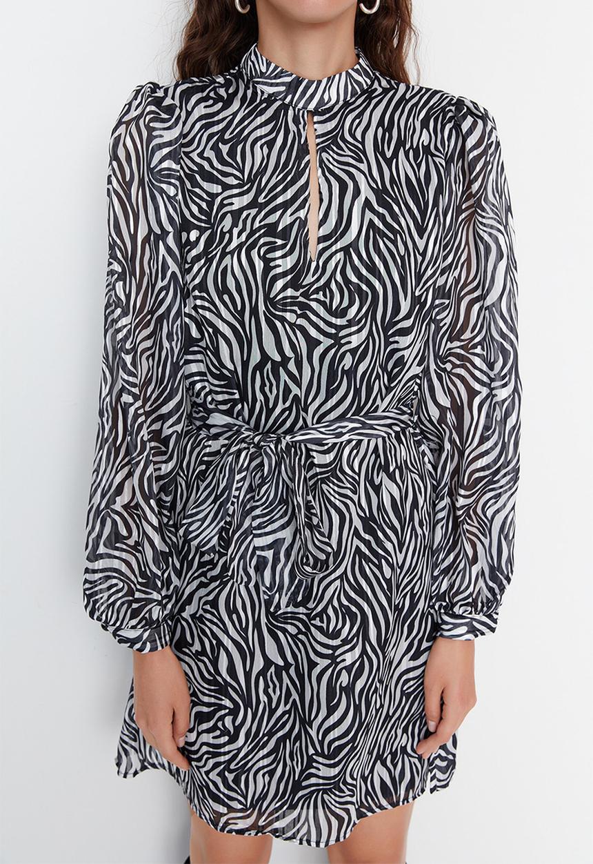 Trendyol - Print belted balloon sleeve dress - black