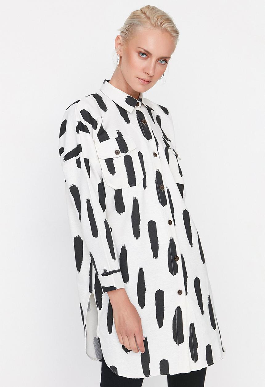 Trendyol - Patterned pocket detailed shirt - black and white