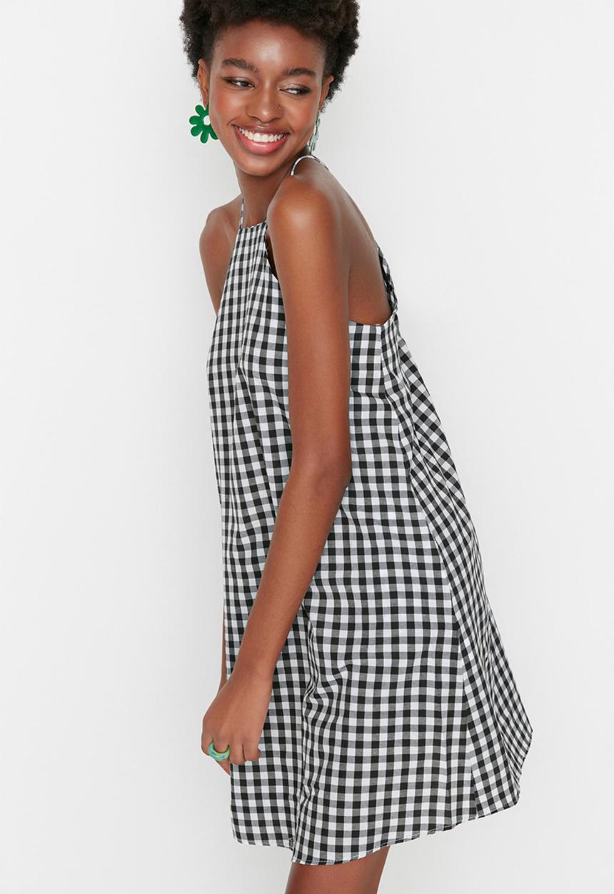 Trendyol - High neck gingham dress - black