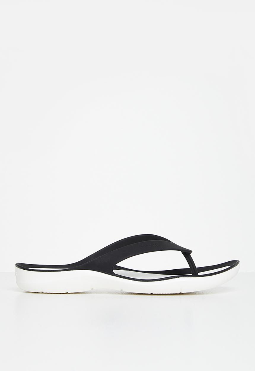 Crocs - Swiftwater flip flops - black & white