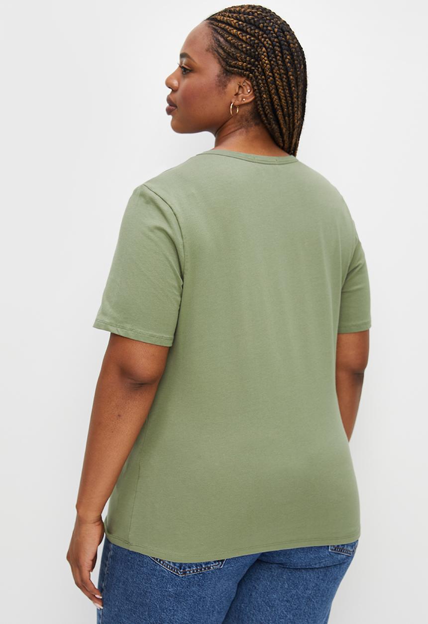 Superbalist - Basic fitted crew neck tee - khaki