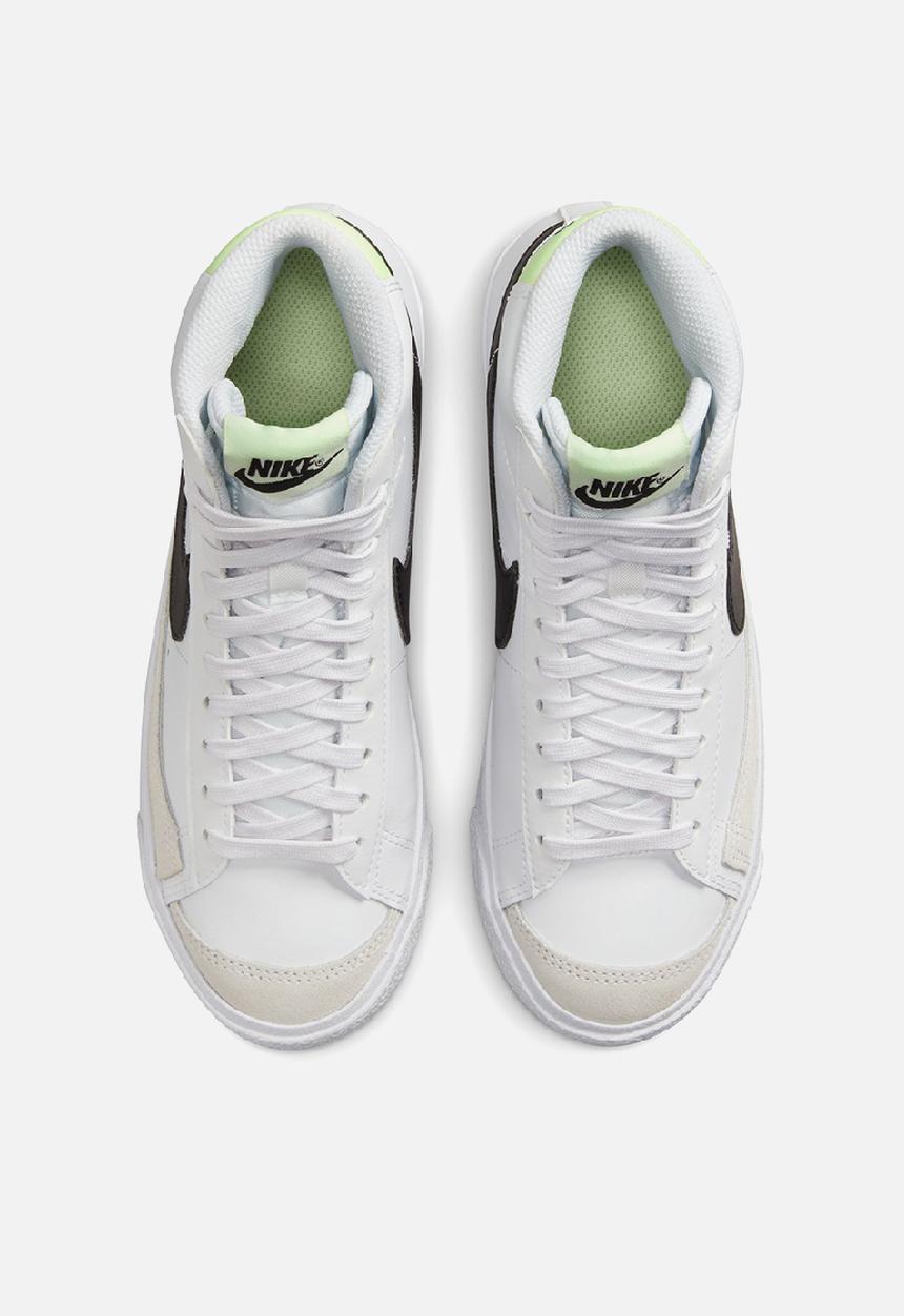 Nike - Nike blazer mid '77 - white/black/barely volt