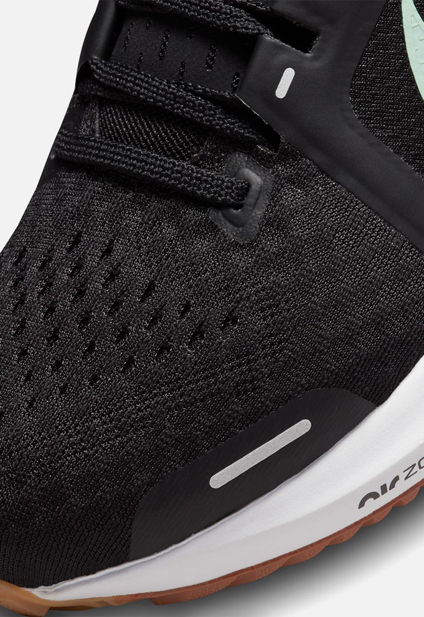 Nike - Nike Vomero 16