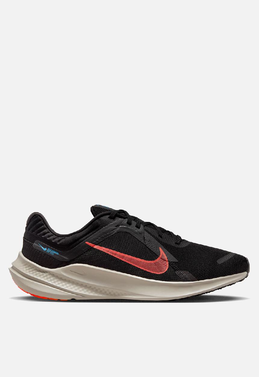 Nike - Quest 5