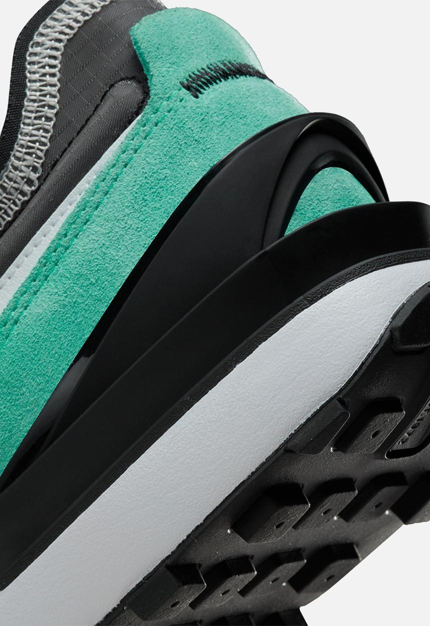 Nike - Waffle One SE