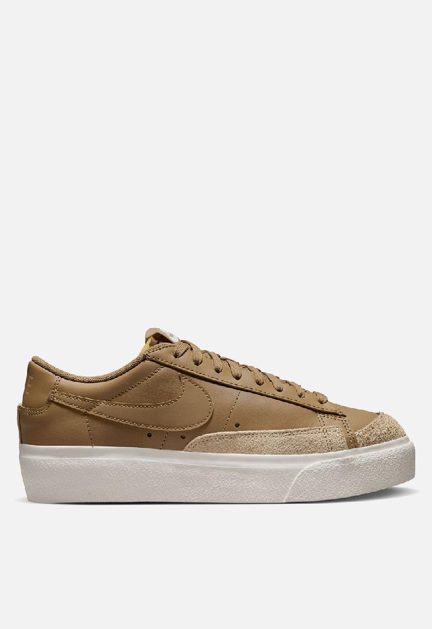 Nike - Nike Blazer Low Platform