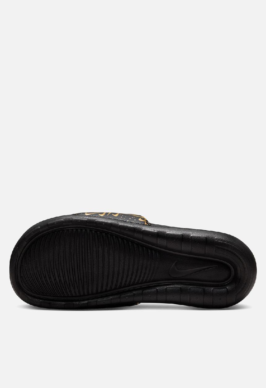 Nike - Nike victori one - black & metallic gold