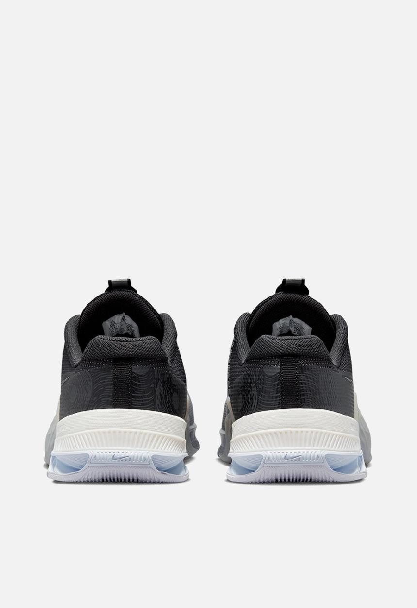 Nike - Nike Metcon 8 AMP