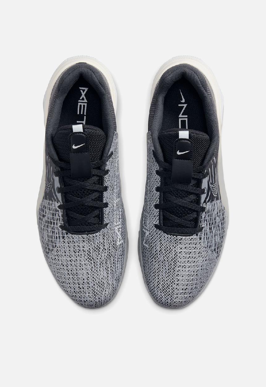 Nike - Nike Metcon 8 AMP