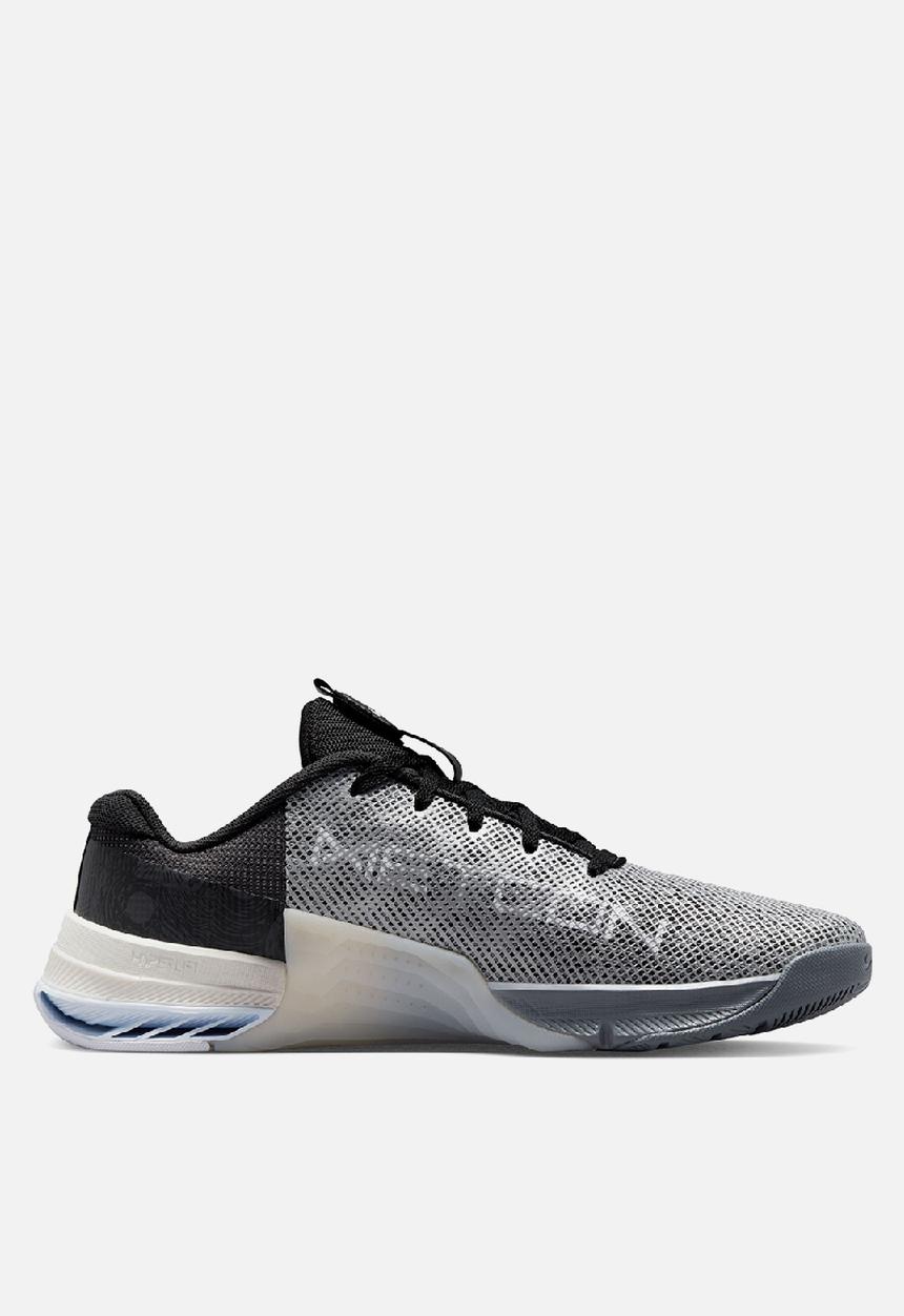 Nike - Nike Metcon 8 AMP