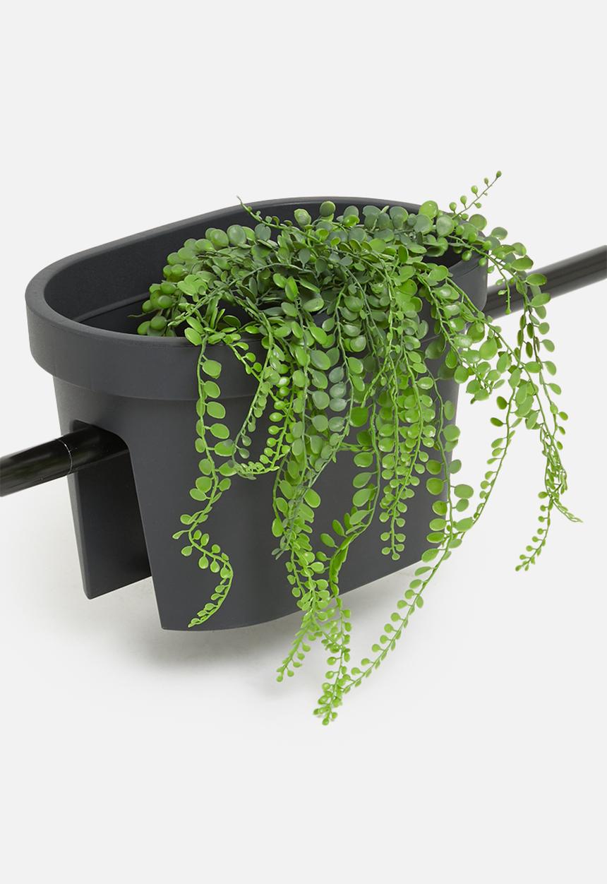 H&S - Balcony outdoor pot plant- grey