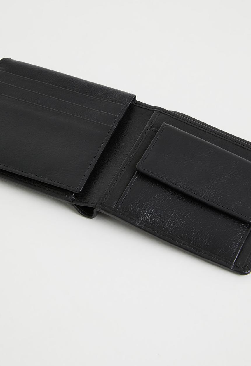 POLO - Coin billfold w top card flap - black