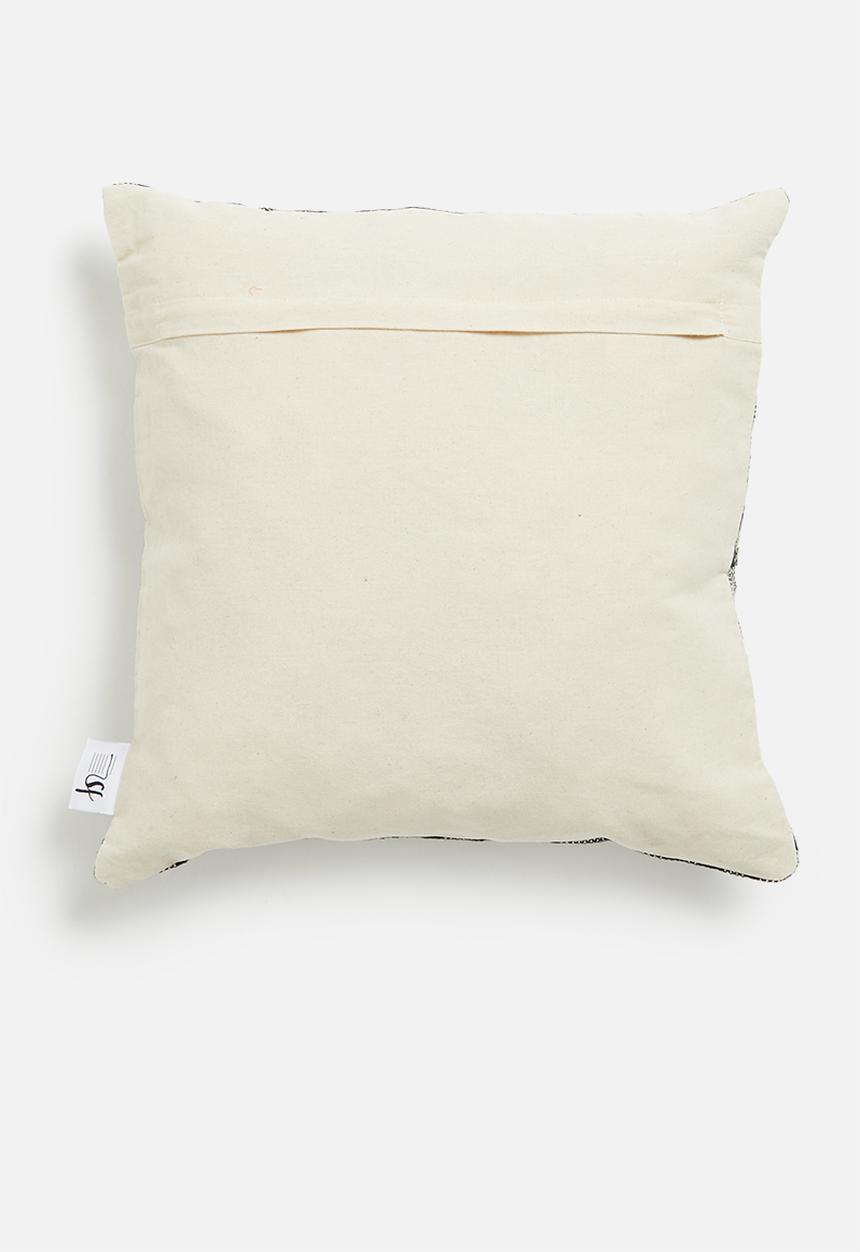Sixth Floor - Nila woven cushion cover - black & white