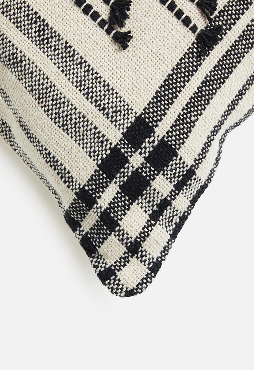Sixth Floor - Nila woven cushion cover - black & white
