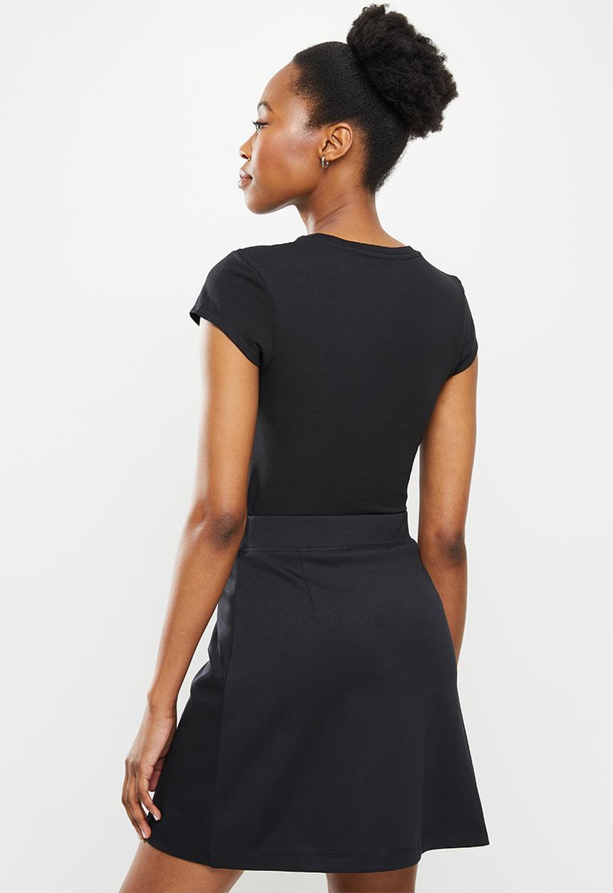 Calvin Klein - Stacked logo tight  tee - ck black