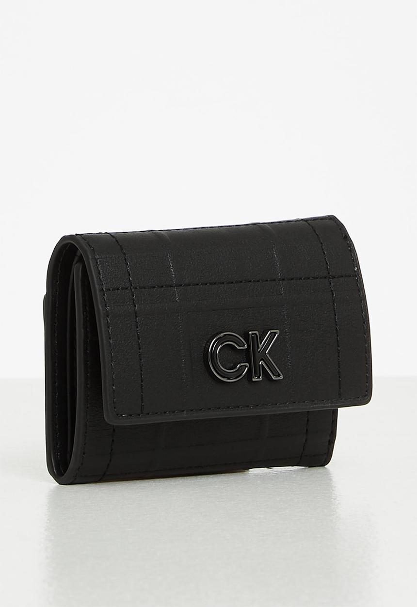Calvin Klein - Re-lock trifold xxs quilt - ck black