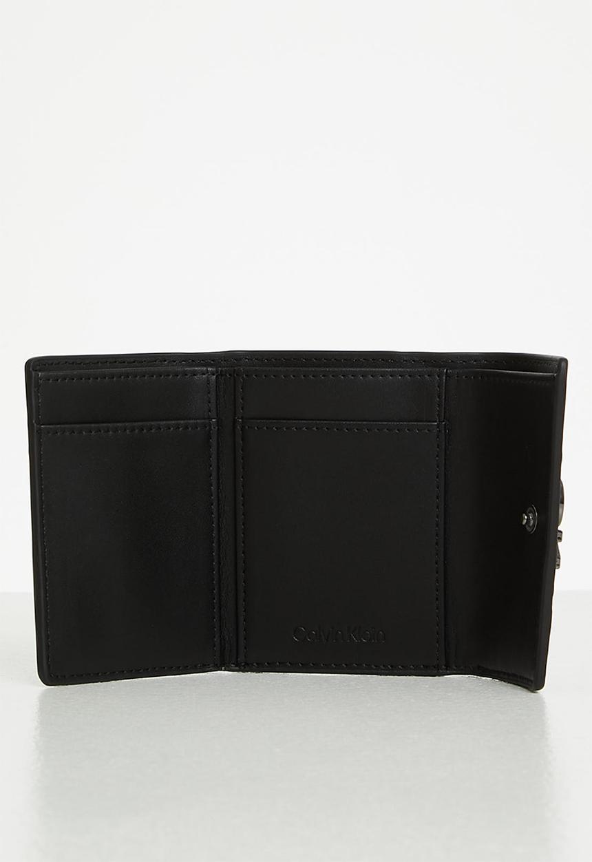 Calvin Klein - Re-lock trifold xxs quilt - ck black