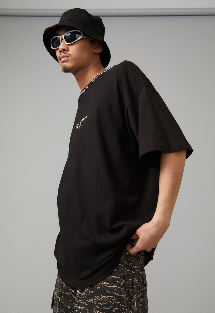 Factorie - Oversized graphic T-shirt - black/unified collective jacquard