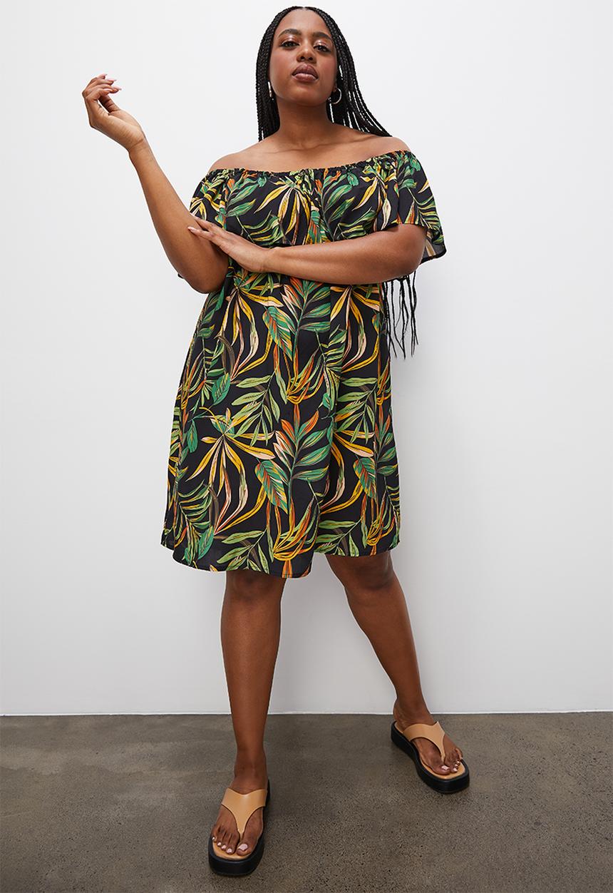 Superbalist - Peasant off the shoulder dress - black tropical