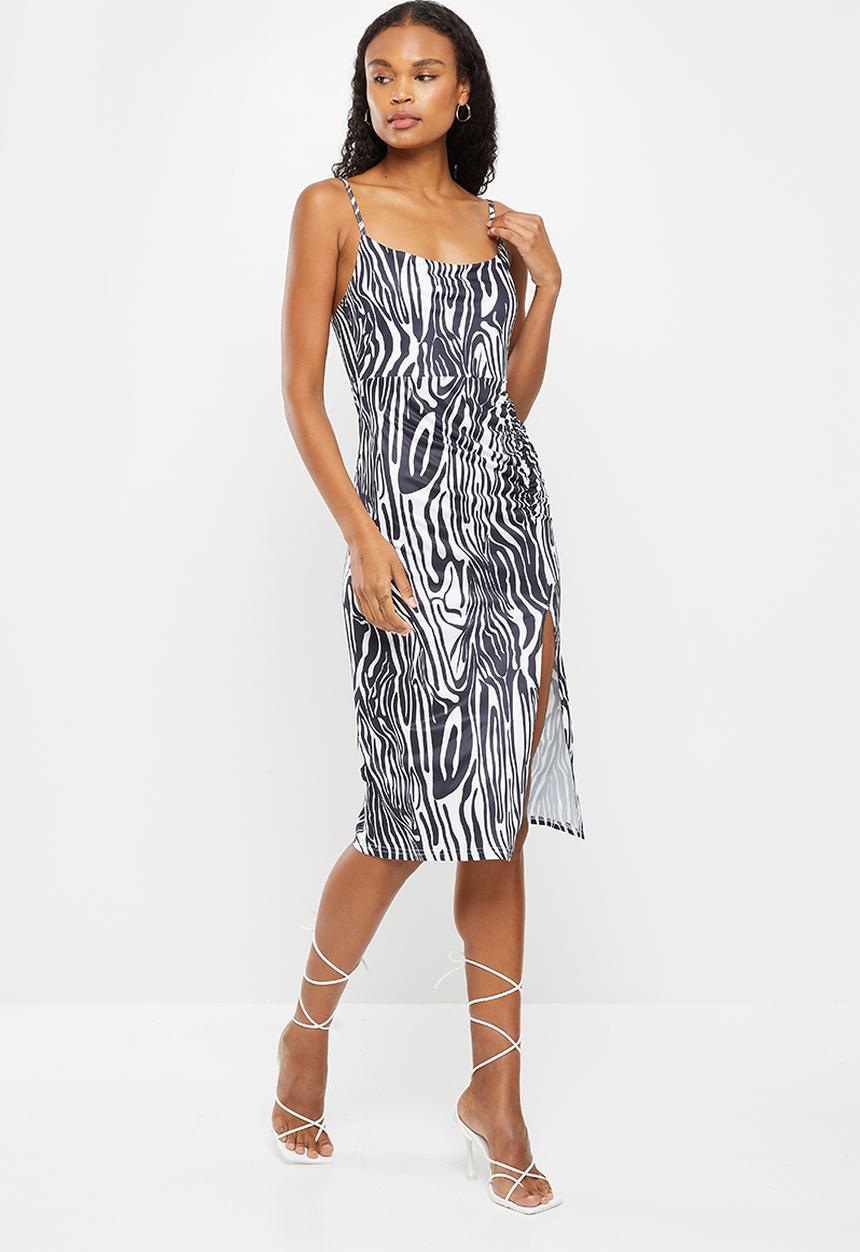 dailyfriday - Square neck side slit dress - black & white 